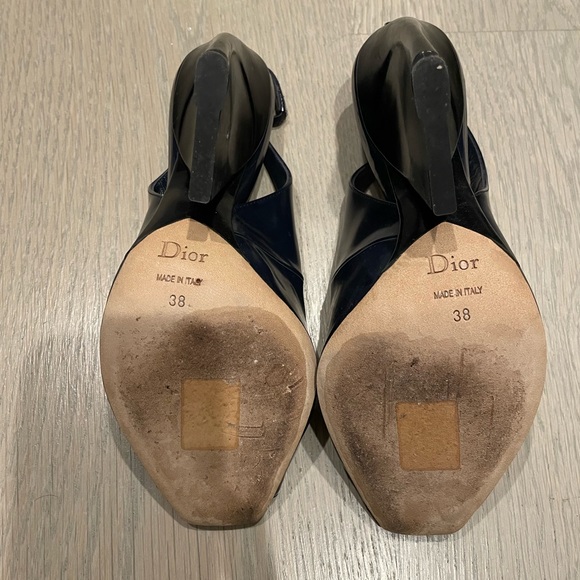 Christian Dior with open-toe shoes, blue navy leather with black leather heels - Picture 5 of 9